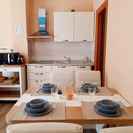 Apartment Karolina 1